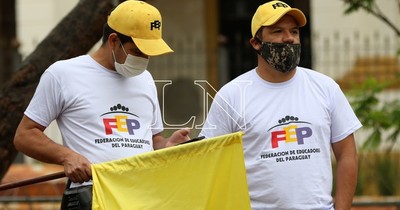 La Nación / Docentes se movilizan desde mañana en diferentes puntos del país