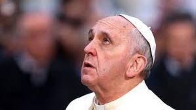 Amenazan al Papa mediante una carta con tres balas