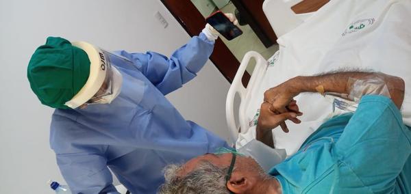 Vídeollamadas en Ingavi entre pacientes y familiares van en aumento | .::Agencia IP::.