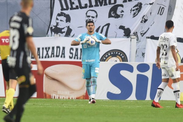 El rival copero de Libertad no pasa un buen momento en Brasil