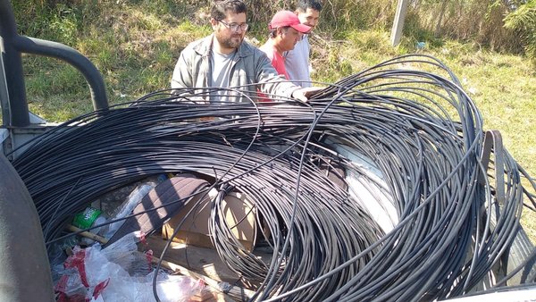 Hurtaron 4.200 metros de cable de fibra óptica de COPACO en Presidente Hayes