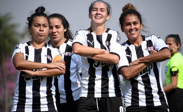 Diario HOY | Libertad/Limpeño vapulea al campeón y toma la punta