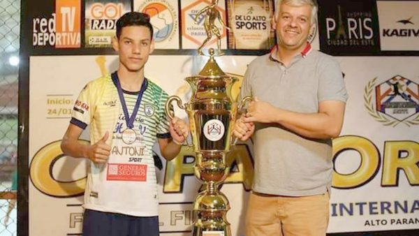 DESDE LA ANFFI “DESCONFÍAN” EL REPENTINO INTERÉS DE UN EX DIRIGENTE DE FÚTBOL DE SALÓN PARA LA EXPANSIÓN DEL FUTSAL FIFA