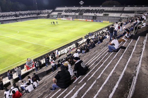 Libertadores: Calculan que unas 2.000 personas asistirán a Para Uno el miércoles - Megacadena — Últimas Noticias de Paraguay