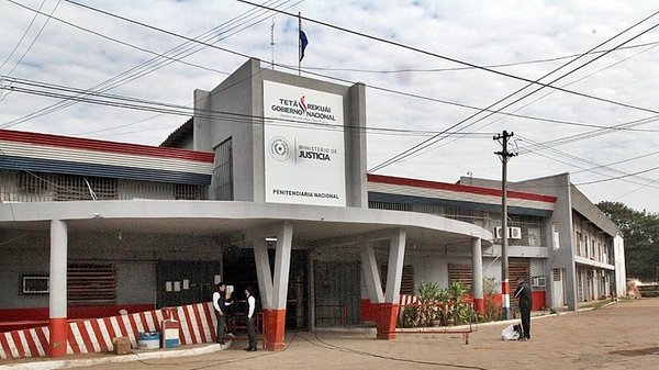 Intervendrán Tacumbú por riña de gallos | Noticias Paraguay