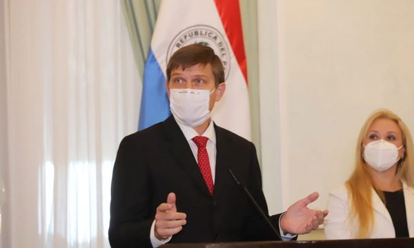 MEC solicitó a Hacienda que se acompañe aumento salarial para docentes
