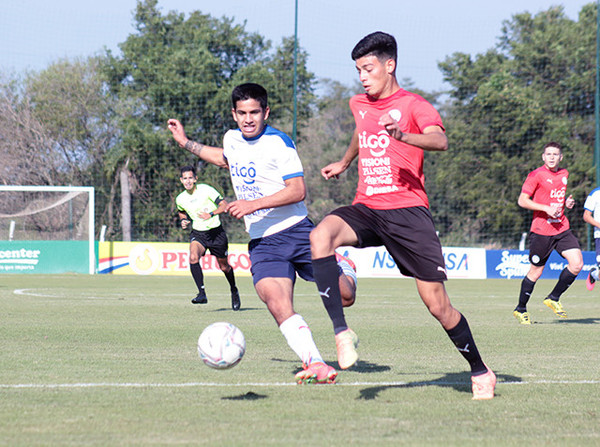 Trabajando por las Selecciones Menores - APF