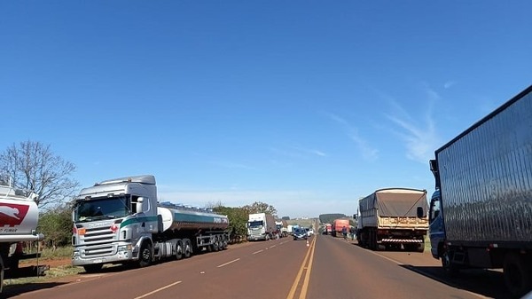 SENADO CONVOCA A SESIÓN EXTRA PARA ANALIZAR PROPUESTA DE CAMIONEROS