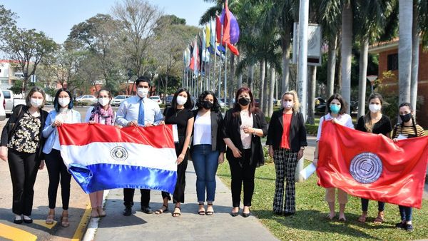 Trece alumnos de la UNA podrán estudiar en Estados Unidos y Europa