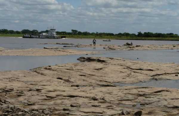 Río Paraguay, hacia el 23 de agosto estaría cerca de llegar al nivel cero