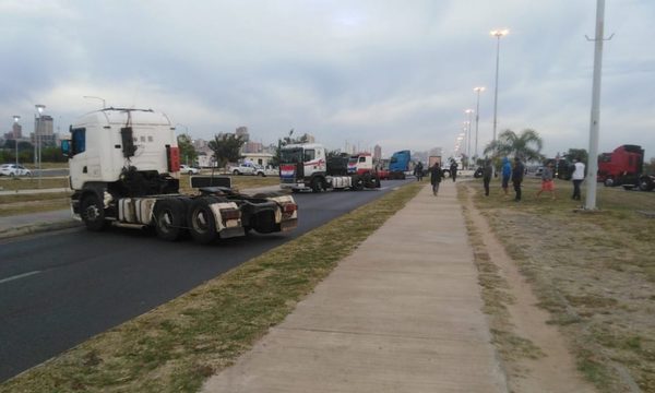 En sesión extraordinaria, Senado tratará fijación de precio del flete