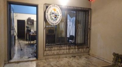 Atentaron con una bomba molotov contra la sede de una fiscalía en Uruguay