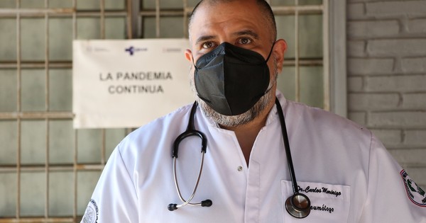 La Nación / Neumólogo: “Las vacunas no producen covid-19”