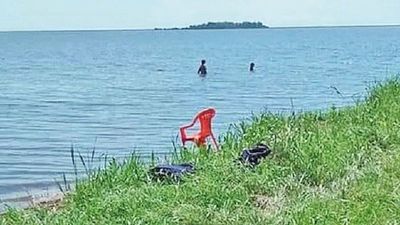 Una persona desaparecida en lago Ypoá tras volcar lancha
