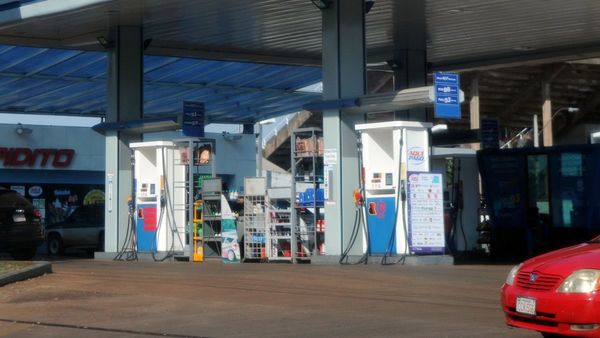 Paro afecta provisión de combustibles en Ciudad del Este