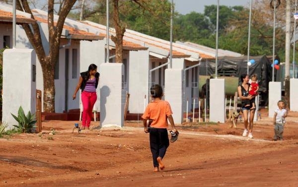 Diario HOY | Reducción de pobreza extrema fue temporal, según analista