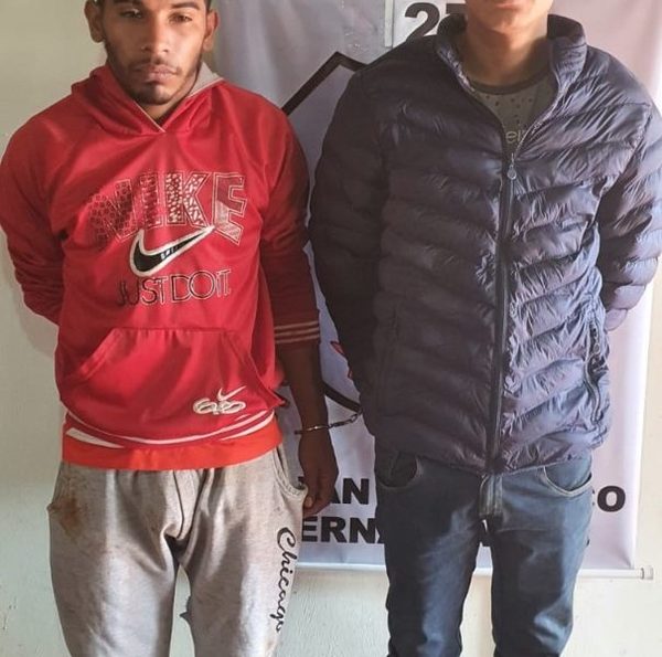 Dos asaltantes aprehendidos tras intentar atracar farmacia – Diario TNPRESS