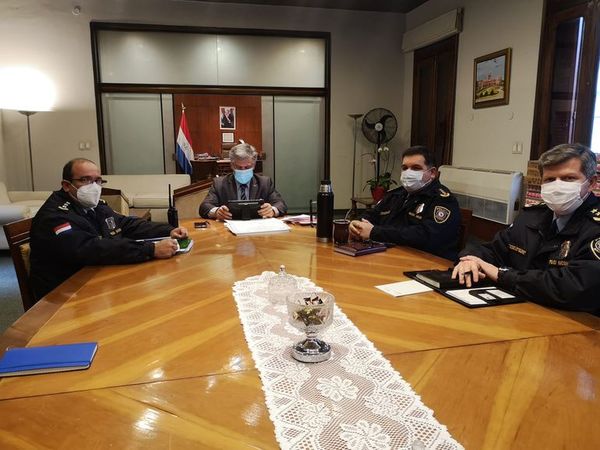 Gobierno “garantiza” libre tránsito, pero siguen reportándose bloqueos - Nacionales - ABC Color