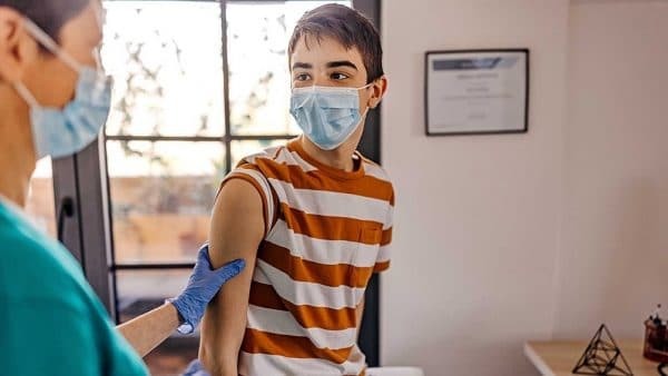 Italia busca vacunar al 60% de los jóvenes para el reinicio de clases en septiembre | Ñanduti