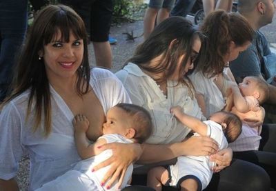 La leche materna es considerada la primera vacuna que recibe el bebé | .::Agencia IP::.