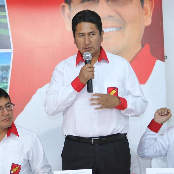 El primer ministro de Perú y el líder del partido de Gobierno fueron imputados por lavado de dinero | .::Agencia IP::.