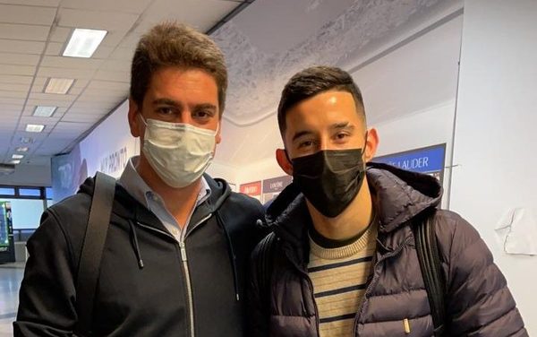 Mathías Villasanti está con destino a Porto Alegre para fichar por Gremio