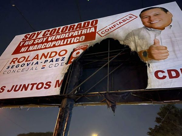 Queman gigantografía política en Ciudad del Este - ABC en el Este - ABC Color