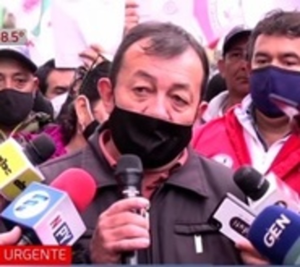 Campesinos marchan en la capital exigiendo cumplimiento de acuerdo - Paraguay.com