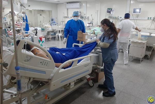 Luego de 5 meses, terapia del Hospital de Luque se “libera” de pacientes con Covid-19 •