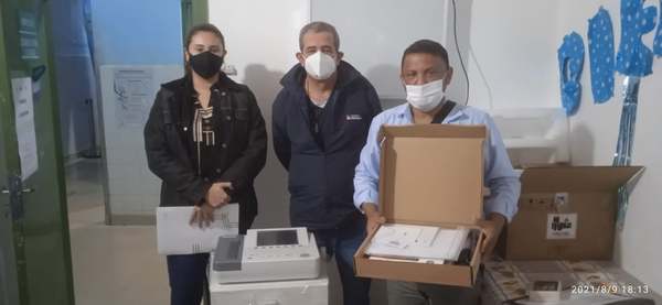 HOSPITAL DISTRITAL DE FRAM RECIBE EQUIPO ELECTROCARDIOGRAFO