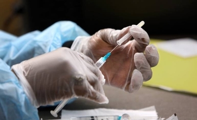 Diario HOY | Un estudio sugiere que un refuerzo podría ampliar los efectos de las vacunas