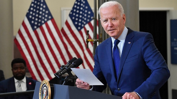 El Senado de EEUU aprobó el billonario plan de inversión en infraestructura de Joe Biden | .::Agencia IP::.