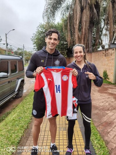 El gran gesto de Roque a dos jugadoras ante la inacción dirigencial