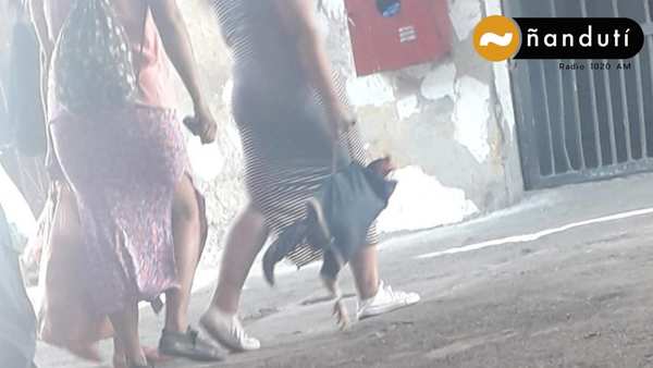 Hallan dos aves de riña durante requisa en Penal de Tacumbú | Ñanduti
