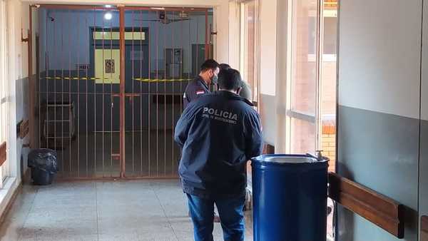 El hombre internado en el Hospital de PJC no figura en el sistema de la Policía Nacional | Ñanduti