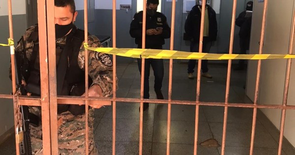 La Nación / Internado quedará bajo custodia hasta corroborar su identidad