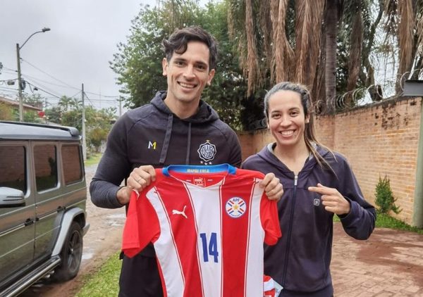 El gran gesto de Roque a dos jugadoras ante la inacción dirigencial