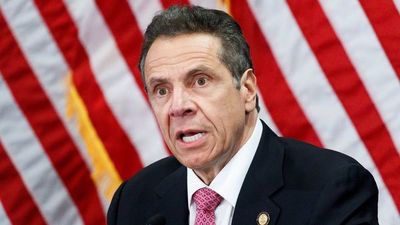 Gobernador de Nueva York renuncia por denuncias de acoso