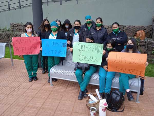 Empleados de empresa ligada a Elio Cabral se manifestaron para cobrar sueldos atrasados - La Clave