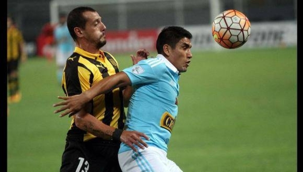 Diario HOY | Sporting Cristal reclama ante Peñarol volver a la élite de Sudamérica