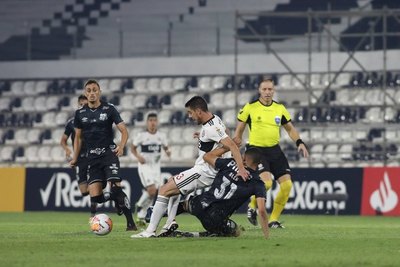 Los últimos 10 partidos de Olimpia ante brasileños en la Copa Libertadores