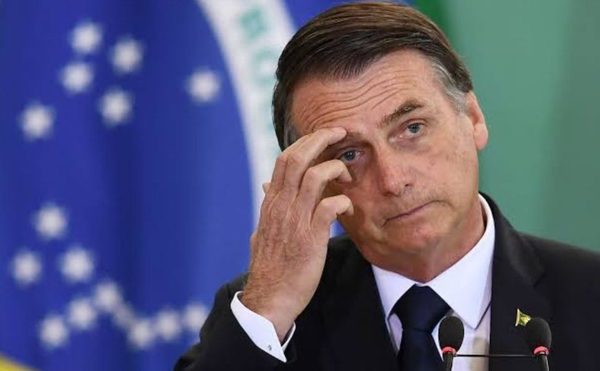 Parlamento de Brasil rechaza sistema de voto que exige Bolsonaro
