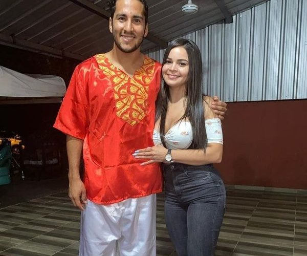 Oky la amor en el cumple de Cecilio Domínguez