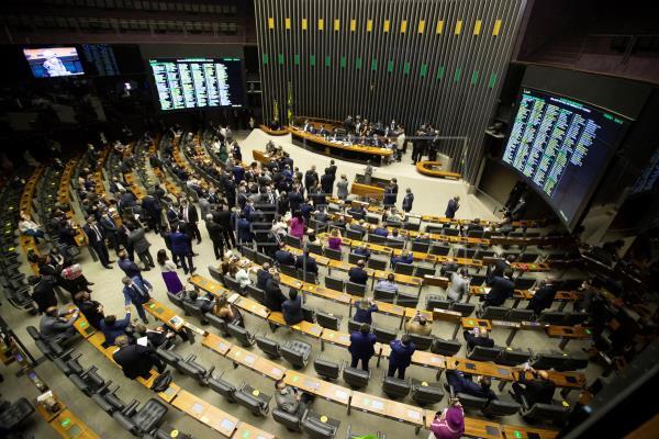 Derrota para Bolsonaro: su proyecto de regresar al voto impreso fue rechazado por el Congreso | OnLivePy