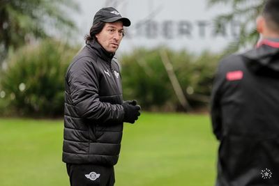 Daniel Garnero y los 24 convocados para enfrentar el jueves a Santos - Libertad - ABC Color