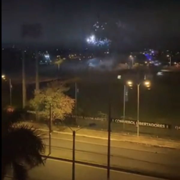 Hinchas de Olimpia «visitaron» de madrugada el hotel de Flamengo