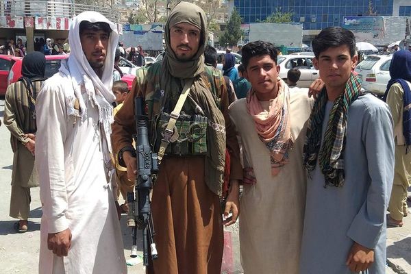 Gobierno afgano debe decidir si quiere contraatacar a talibanes, dice EE.UU - Mundo - ABC Color