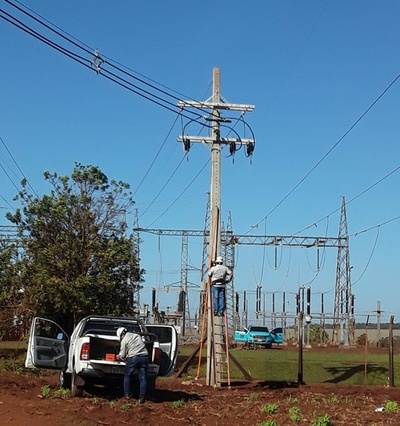ANDE presentó ambicioso proyecto de mejoramiento del sistema eléctrico en varios departamentos - El Trueno