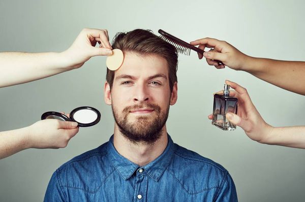 El maquillaje también es cosa de hombres | El Independiente