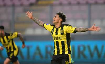 Diario HOY | Peñarol logra un triunfo clave frente a Cristal en la Sudamericana